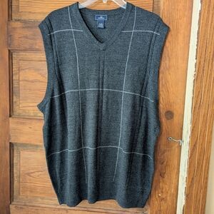 Men's Gray Sweater Vest